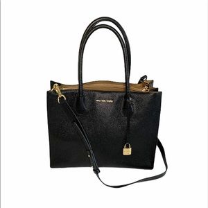 Michael Kors Pebbled Leather Mercer Bag